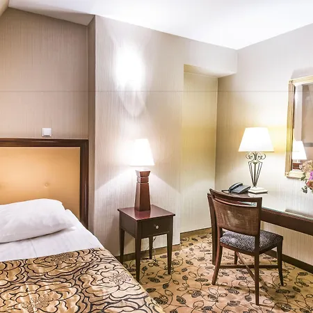 Great Polonia Kazimierz 4*
