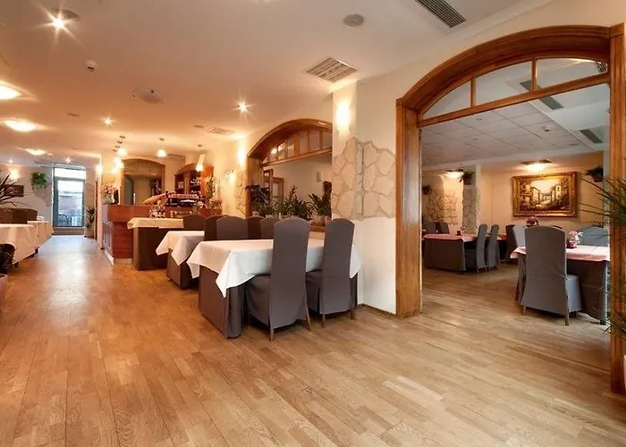 Aparthotel Great Polonia Kazimierz 4*