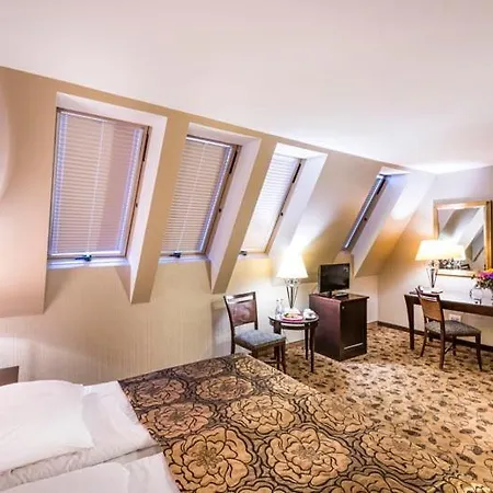 Great Polonia Kazimierz 아파트호텔 크라쿠프